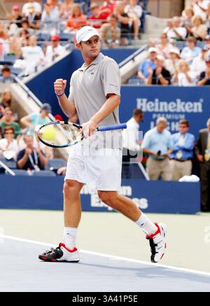 28. August 2006 - New York, New York, USA - K49434AR. US OPEN 2006 in FLUSHING MEADOW PARK QUEENS, NEW YORK NewYork 28.08.2006. ANDREA RENAULT-ANDY RODDICK(Credit Image: © Globe Photos/ZUMAPRESS.com) Stockfoto