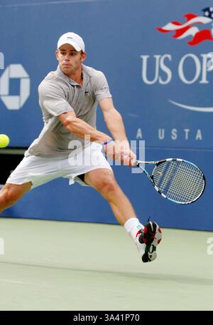 28. August 2006 - New York, New York, USA - K49434AR. US OPEN 2006 in FLUSHING MEADOW PARK QUEENS, NEW YORK NewYork 28.08.2006. ANDREA RENAULT-ANDY RODDICK(Credit Image: © Globe Photos/ZUMAPRESS.com) Stockfoto