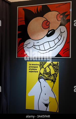 Rom, Italien 18. März 2025: Frigidaire Geschichte und Bilder des revolutionärsten Kunstmagazins der Welt, Ausstellung im Trastevere Museum © Andrea Sabbadini Stockfoto