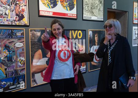 Rom, Italien 18. März 2025: Frigidaire Geschichte und Bilder des revolutionärsten Kunstmagazins der Welt, Ausstellung im Trastevere Museum © Andrea Sabbadini Stockfoto