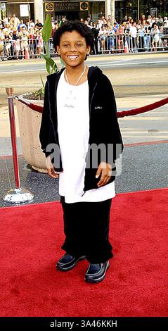 19. Juni 2002 - Hollywood, Kalifornien, USA -... JUWANNA MANN - WB-WELT-PREMIERE. MANN CHINESE THEATER, HOLLYWOOD, KALIFORNIEN. 18. JUNI 2002. NINA PROMMER / 2002 K25351NP (Kredit-Bild: © Globe Photos/ZUMAPRESS.com) Stockfoto