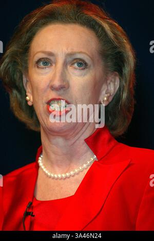 Oktober 2002 - Scarborough, North Yorkshire, England - MARGARET BECKET MP.SEK. North Yorkshire FÜR DIE UMWELT. TLABOUR PARTYKONFERENZ 2002.PARTYKONFERENZ 2002.03.10.2002.DI163.CREDIT: ALLSTAR/(Bild: © Globe Photos/ZUMAPRESS.com) Stockfoto