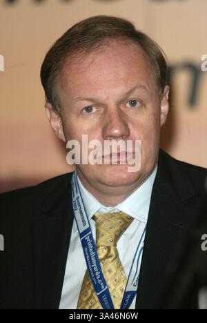 8. Oktober 2002 - Scarborough, North Yorkshire, England - DAMIEN GREEN MP. SCHATTENSEK. BILDUNG IN North Yorkshire. TCONSERVATIVE KONFERENZ 2002.KONSERVATIVE KONFERENZ 2002.08.10.2002.DI319.CREDIT: ALLSTAR/(Credit Image: © Globe Photos/ZUMAPRESS.com) Stockfoto