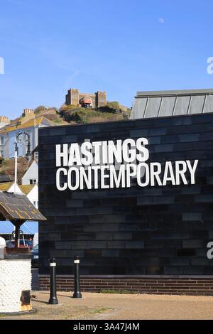 Die Hastings Contemporary Art Gallery (früher Jerwood) befindet sich am Stade in Hastings, East Sussex, Großbritannien Stockfoto