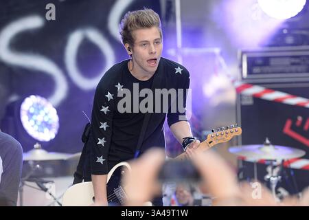 22. Juli 2014 - New York, NY, USA - 22. Juli 2014 New York City..5 Seconds of Summer Auftritt auf NBC Today am 22. Juli 2014 in New York City (Credit Image: © Kristin Callahan - Ace Pictures/Ace Pictures/ZUMA Wire) Stockfoto