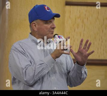 August 2014 – Los Angeles, Kalifornien, USA S – Steve Ballmer, Eigentümer der New Los Angeles Clippers, wird am Montag, den 18. August 2014, im Staples Center in Los Angeles, Kalifornien vorgestellt. (Bild: © Prensa Internacional/ZUMA Wire) Stockfoto