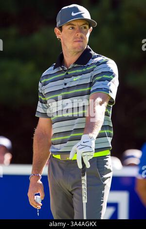 29. August 2014 - Norton, Massachusetts, USA - RORY McIlroy beim 11. Abschlag während der ersten Runde der Deutschen Bank Championship im TPC Boston. (Kreditbild: © Anthony Nesmith/Cal Sport Media/ZUMAPRESS.com) Stockfoto