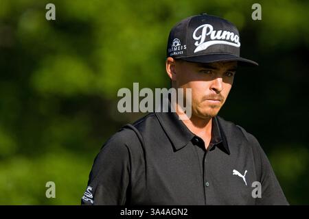 29. August 2014: Norton, Massachusetts, USA – 29. August 2014: Rickie Fowler während der ersten Runde der Deutschen Bank Championship bei TPC Boston. Anthony Nesmith/CSM(Bild: © Anthony Nesmith/Cal Sport Media/ZUMAPRESS.com) Stockfoto