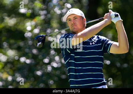 30. August 2014 - Norton, Massachusetts, USA - 30. August 2014: Jordan Spieth beim zweiten Abschlag der Deutschen Bank Championship im TPC Boston. Anthony Nesmith/CSM(Bild: © Anthony Nesmith/Cal Sport Media/ZUMAPRESS.com) Stockfoto