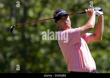 30. August 2014 - Norton, Massachusetts, USA - 30. August 2014: Ryan Palmer beim 17. Abschlag während der zweiten Runde der Deutschen Bank Championship im TPC Boston. Anthony Nesmith/CSM(Bild: © Anthony Nesmith/Cal Sport Media/ZUMAPRESS.com) Stockfoto