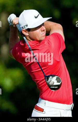 30. August 2014 - Norton, Massachusetts, USA - 30. August 2014: Rory McIlroy beim 17. Abschlag während der zweiten Runde der Deutschen Bank Championship im TPC Boston. Anthony Nesmith/CSM(Bild: © Anthony Nesmith/Cal Sport Media/ZUMAPRESS.com) Stockfoto