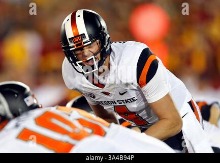 September 2014 Oregon State Beavers Quarterback Sean Mannion #4 während des NCAA Football Spiels zwischen den Oregon State Beavers und den USC Trojans im Coliseum in Los Angeles, Kalifornien. Charles Baus/CSM(Credit Image: © Charles Baus/Cal Sport Media/ZUMAPRESS.com) Stockfoto