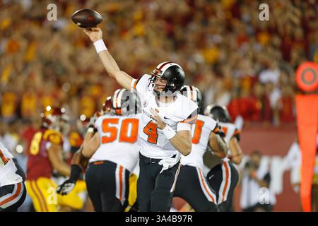 September 2014 Oregon State Beavers Quarterback Sean Mannion #4 während des NCAA Football Spiels zwischen den Oregon State Beavers und den USC Trojans im Coliseum in Los Angeles, Kalifornien. Charles Baus/CSM(Credit Image: © Charles Baus/Cal Sport Media/ZUMAPRESS.com) Stockfoto