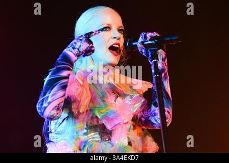 Buenos Aires (18. März 2025). Alternative Rockband Garbage (Shirley Manson, Lead-Sänger) spielt live im Obras Stadium in Buenos Aires, Argentinien. Quelle: Mariano Garcia/Alamy Live News Stockfoto