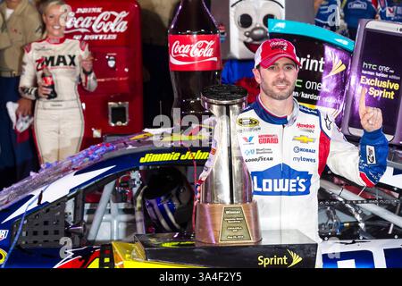 25. Mai 2014 – Concord, NC, USA – Concord, NC – 25. Mai 2014: Jimmie Johnson (48) gewinnt den Coca Cola 600 auf dem Charlotte Motor Speedway in Concord, NC. (Kreditbild: © ASP/Cal Sport Media/ZUMAPRESS.com) Stockfoto