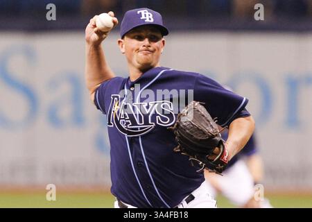 7. Juni 2014: St. Petersburg, FL, USA: Die Kirby Yates der Tampa Bay Rays spielen am Samstag, 7. Juni 2014, im achten Inning gegen die Seattle Mariners im Tropicana Field in St. Petersburg, Florida. Die Mariners siegten mit 7:4. (Bild: © will Vragovic/MCT/ZUMAPRESS.com) Stockfoto