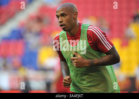 Juni 2014: Harrison, New Jersey, USA S - New York Red Bulls Stürmer THIERRY HENRY (14) vor dem Spiel in der Red Bull Arena in Harrison New Jersey New York und Toronto ziehen 2 zu 2 (Bild: © Brooks von arx/ZUMAPRESS.com) Stockfoto