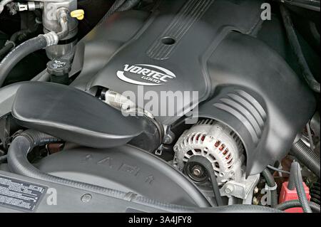 August 2004; Los Angeles, CA, USA; das 2004 GMC Sierra Performance Package (mit Vortec 6000 V8). Stockfoto