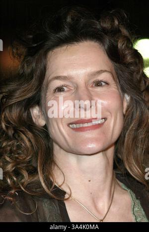 13. April 2005: Scarborough, North Yorkshire, England - ALICE KRIGE.SCHAUSPIELERIN.DEADWOOD, PREMIERE DER zweiten STAFFEL. CHINESE THEATRE, HOLLYWOOD LOS ANGELES, USA.03.03.2005.LAM49027.CREDIT: - K42753(Credit Image: © Globe Photos/ZUMAPRESS.com) Stockfoto