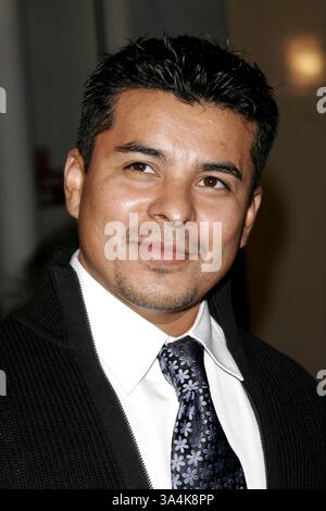 Oktober 2005 - Hollywood, KALIFORNIEN, USA - JACOB VARGAS -. JARHEAD WORLD - PREMIERE -. ARCLIGHT THEATER, HOLLYWOOD, KALIFORNIEN - 10.27.2005 -. NINA PROMMER/ 2005.K45545NP.(Bild: © Globe Photos/ZUMAPRESS.com) Stockfoto