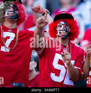 14. September 2014: Ein Fan der San Francisco 49ers vor dem NFL-Football-Spiel zwischen den Chicago Bears und den San Francisco 49ers im Levi's Stadium in San Francisco, CA. Die Bears besiegten die 49ers mit 28:20. ©Damon Tarver/Cal Sport Media(Kreditbild: © Damon Tarver/Cal Sport Media/ZUMAPRESS.com) Stockfoto