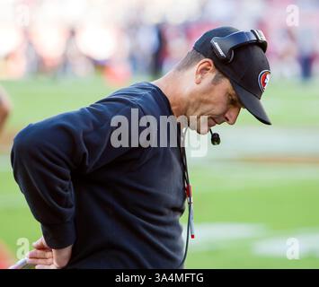 14. September 2014: Jim Harbaugh, Cheftrainer der San Francisco 49ers, während des NFL-Fußballspiels zwischen den Chicago Bears und den San Francisco 49ers im Levi's Stadium in San Francisco, CA. Die Bears besiegten die 49ers mit 28:20. ©Damon Tarver/Cal Sport Media(Kreditbild: © Damon Tarver/Cal Sport Media/ZUMAPRESS.com) Stockfoto