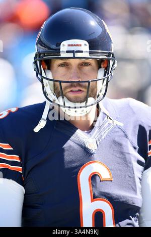 5. Oktober 2014: Chicago Bears Quarterback Jay Cutler #6 während des NFL-Fußballspiels zwischen den Chicago Bears und den Carolina Panthers im Bank of America Stadium in Charlotte, NC. (Bild: © Evan Pike/Cal Sport Media/ZUMAPRESS.com) Stockfoto
