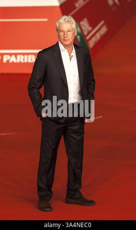 19. Oktober 2014 - Rome, Italy - ACEPIXS.COM....October 19 2014, Rome....Richard Gere bei der Vorstellung von "Time Out of Mind" beim Internationalen Filmfestival Rom am 19. Oktober 2014 in Rom, Italien (Credit Image: © Famous/Ace Pictures/ZUMA Wire) Stockfoto