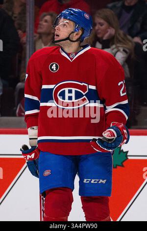 1. FEBRUAR 2015: Alex Galchenyuk #27 in Montreal schaut sich die Scoreboard während eines NHL-Spiels zwischen den Arizona Coyotes und den Montreal Canadiens im Bell Centre in Montreal, Quebec, Kanada an. Die Arizona Coyotes besiegten die Montreal Canadiens mit 3:2. Philippe Bouchard/CSM(Bild: © Philippe Bouchard/Cal Sports Med/Cal Sport Media/ZUMAPRESS.com) Stockfoto