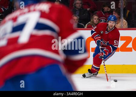 3. FEBRUAR 2015: David Desharnais #51 in Montreal Canadiens Center Alex Galchenyuk #27 während eines NHL-Spiels zwischen den Buffalo Sabres und den Montreal Canadiens im Bell Centre in Montreal, Québec, Kanada. Die Buffalo Sabres besiegten die Montreal Canadiens mit 3:2. Philippe Bouchard/CSM(Bild: © Philippe Bouchard/Cal Sports Med/Cal Sport Media/ZUMAPRESS.com) Stockfoto