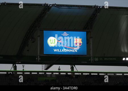 Wolfsburg, Deutschland. März 2025. Wolfsburg, Deutschland, 19. März 2025: Der Bildschirm vor dem Spiel der UEFA Women's Champions League zwischen dem VfL Wolfsburg und dem FC Barcelona in der VfL Wolfsburg Arena in Wolfsburg. (Qianru Zhang/SPP) Credit: SPP Sport Press Photo. /Alamy Live News Stockfoto
