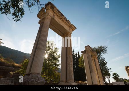 Die antiken Ruinen von Ephesus (Ephesus oder Ephesos) in Izmir, Türkei. Wichtige UNESCO-Weltkulturerbestätten in der Türkei Stockfoto