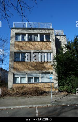 Seimensstadt in Berlin Charlottenburg 2025 umfasst ikonische Sozialwohnungen 1929–34, die von Architekten unter anderem Walter Gropius entworfen wurden. Stockfoto