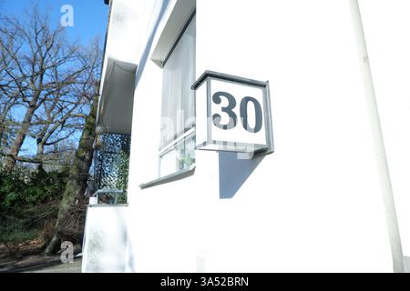 Seimensstadt in Berlin Charlottenburg 2025 umfasst ikonische Sozialwohnungen 1929–34, die von Architekten unter anderem Walter Gropius entworfen wurden. Stockfoto