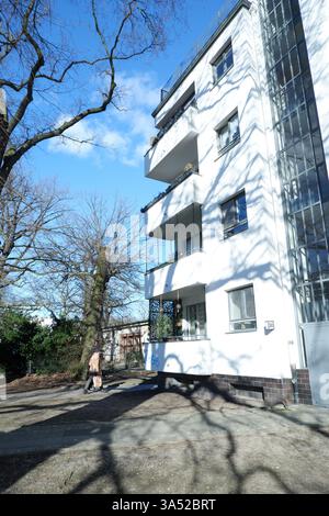 Seimensstadt in Berlin Charlottenburg 2025 umfasst ikonische Sozialwohnungen 1929–34, die von Architekten unter anderem Walter Gropius entworfen wurden. Stockfoto