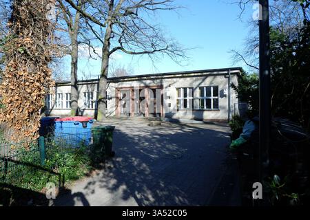 Seimensstadt in Berlin Charlottenburg 2025 umfasst ikonische Sozialwohnungen 1929–34, die von Architekten unter anderem Walter Gropius entworfen wurden. Stockfoto