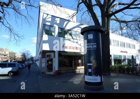 Seimensstadt in Berlin Charlottenburg 2025 umfasst ikonische Sozialwohnungen 1929–34, die von Architekten unter anderem Walter Gropius entworfen wurden. Stockfoto