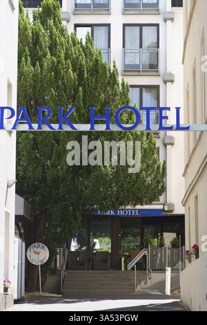 Bad Homburg, Deutschland - 09. Juni 2019: Eingang zum 4-Sterne-Park Hotel am Kurgarten am 09. Juni 2019 in Bad Homburg Stockfoto