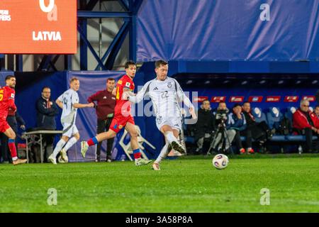 Andorra La Vella, Andorra: 21. März 2025: Aleksejs Saveljevs aus Lettland im Rahmen des Qualifikationsspiels zur FIFA Fussball-Weltmeisterschaft 2026 zwischen an Stockfoto
