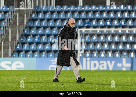 Andorra La Vella, Andorra: 21. März 2025: Serghei Clescenco Trainer von Lettland sieht beim Qualifikationsspiel der FIFA Fussball-Weltmeisterschaft 2026 vor Stockfoto