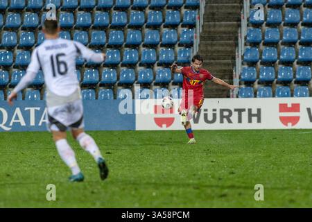 Andorra La Vella, Andorra: 21. März 2025: Spieler in Aktion während des Qualifikationsspiels der FIFA Fussball-Weltmeisterschaft 2026 zwischen Andorra und Lettland im Stockfoto