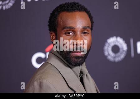 Hollywood, Usa. März 2025. HOLLYWOOD, LOS ANGELES, KALIFORNIEN, USA - 21. MÄRZ 2025: Der US-amerikanische Schauspieler Tramell Tillman kommt beim PaleyFest LA (42. Jährliches William S. Paley Television Festival) an – Apple TV’s „Seasance“ Staffel 2, das am 21. März 2025 im Dolby Theatre in Hollywood, Los Angeles, Kalifornien, USA stattfindet. (Foto: Xavier Collin/Image Press Agency) Credit: Image Press Agency/Alamy Live News Stockfoto