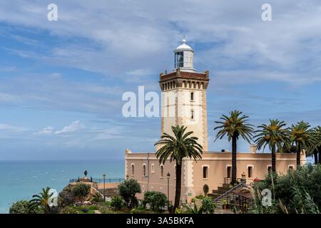 Cape Spartel Lighthouse, südlicher Eingang zur Straße von Gibraltar, Tanger, Marokko, Nordafrika. Stockfoto