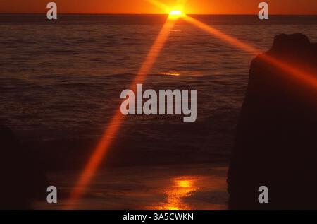 Malibu, CA, USA. Sonnenuntergang an der Pazifikküste. Stockfoto