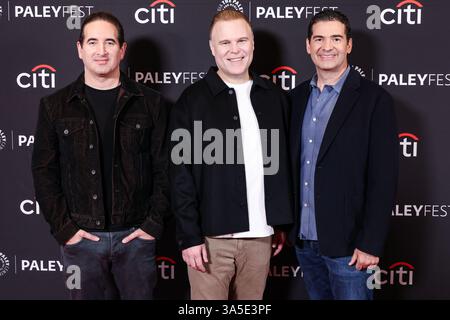 Hollywood, Usa. März 2025. HOLLYWOOD, LOS ANGELES, KALIFORNIEN, USA - 22. MÄRZ: Hayden Schlossberg, Josh Heald und Jon Hurwitz kommen 2025 beim PaleyFest LA (42. Jährliches William S. Paley Television Festival) an – Netflix’s „Cobra Kai“ Staffel 6, das am 22. März 2025 im Dolby Theatre in Hollywood, Los Angeles, Kalifornien, USA stattfindet. (Foto: Xavier Collin/Image Press Agency) Credit: Image Press Agency/Alamy Live News Stockfoto
