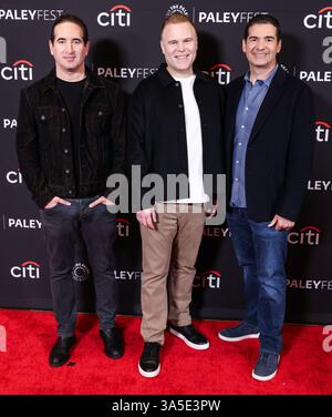 Hollywood, Usa. März 2025. HOLLYWOOD, LOS ANGELES, KALIFORNIEN, USA - 22. MÄRZ: Hayden Schlossberg, Josh Heald und Jon Hurwitz kommen 2025 beim PaleyFest LA (42. Jährliches William S. Paley Television Festival) an – Netflix’s „Cobra Kai“ Staffel 6, das am 22. März 2025 im Dolby Theatre in Hollywood, Los Angeles, Kalifornien, USA stattfindet. (Foto: Xavier Collin/Image Press Agency) Credit: Image Press Agency/Alamy Live News Stockfoto