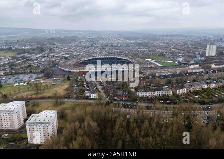 Hampden Park, Glasgow, Großbritannien. März 2025. UEFA Nations League Play offs International Football, Second Leg, Schottland gegen Griechenland; Luftaufnahme des Hampden Park, Heimstadion der schottischen Nationalmannschaft Credit: Action Plus Sports/Alamy Live News Credit: Action Plus Sports Images/Alamy Live News Stockfoto