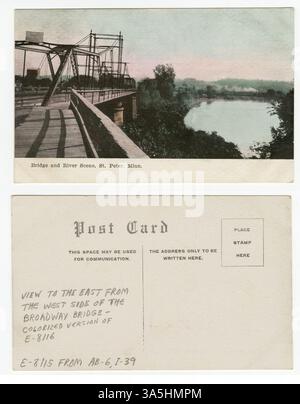Diese Postkarte zeigt die Broadway Bridge über den Minnesota River in St. Peter, wobei die Oberseite eines Getreideaufzugs nach Osten sichtbar ist. Stockfoto