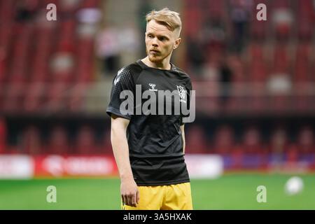 Domantas Antanavicius aus Litauen wurde in der Europameisterschaft 2026 für das Spiel der FIFA-Weltmeisterschaft zwischen Polen und Litauen bei PGE Narodowy gezeigt Stockfoto