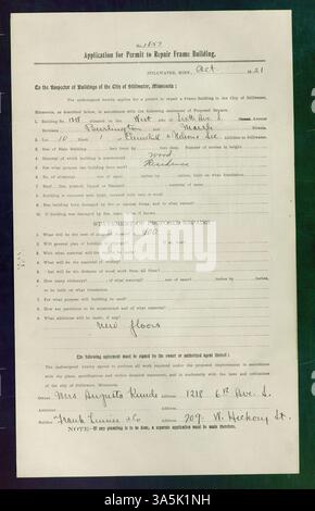 Baugenehmigung für Reparaturen an einem Rahmengebäude an der 1218 Sixth Avenue South, Stillwater, Minnesota. Die im Oktober 1921 erteilte Genehmigung wurde Frau Augusta Kunde zusammen mit dem Baumeister Frank Linner and Company ausgestellt. Stockfoto